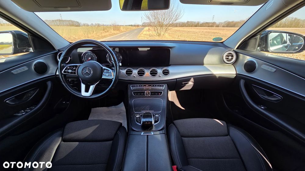 Mercedes-Benz Klasa E 300 de 9G-TRONIC AMG Line - 25