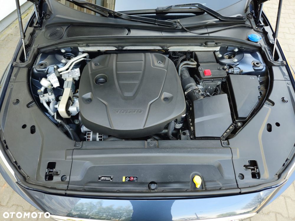 Volvo V90 Cross Country D4 SCR AWD - 22