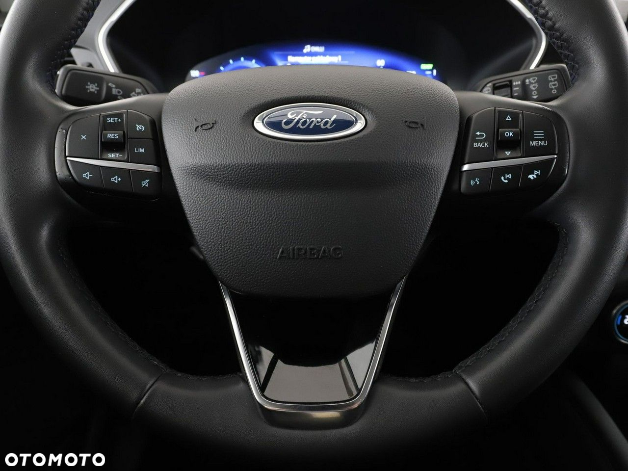 Ford Kuga 2.5 Duratec FHEV TITANIUM - 21