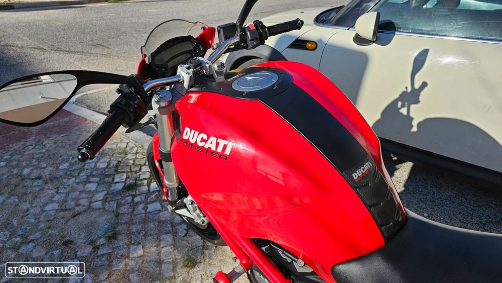 Ducati Monster 696+ - 5