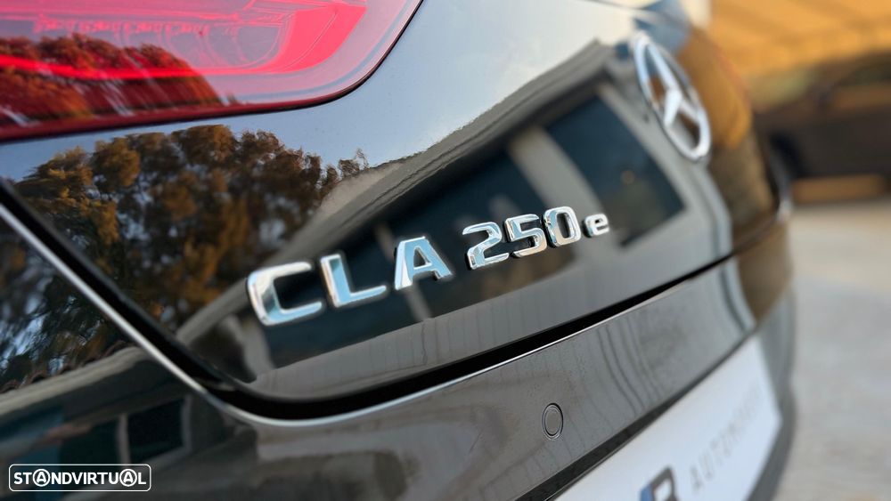 Mercedes-Benz CLA 250 - 30