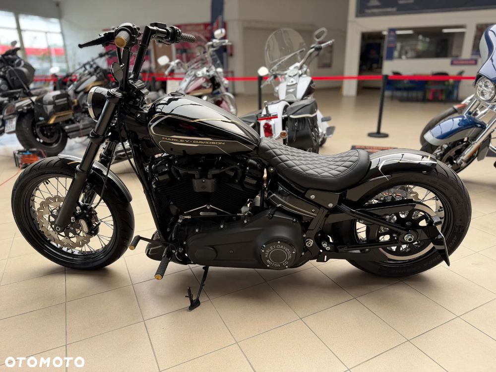 Harley-Davidson Softail - 2