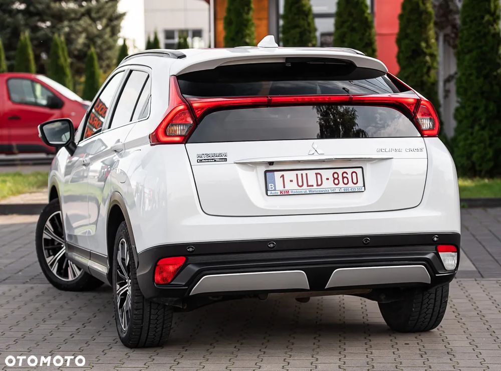 Mitsubishi Eclipse Cross - 8