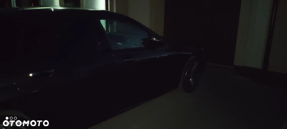 BMW 6GT - 17