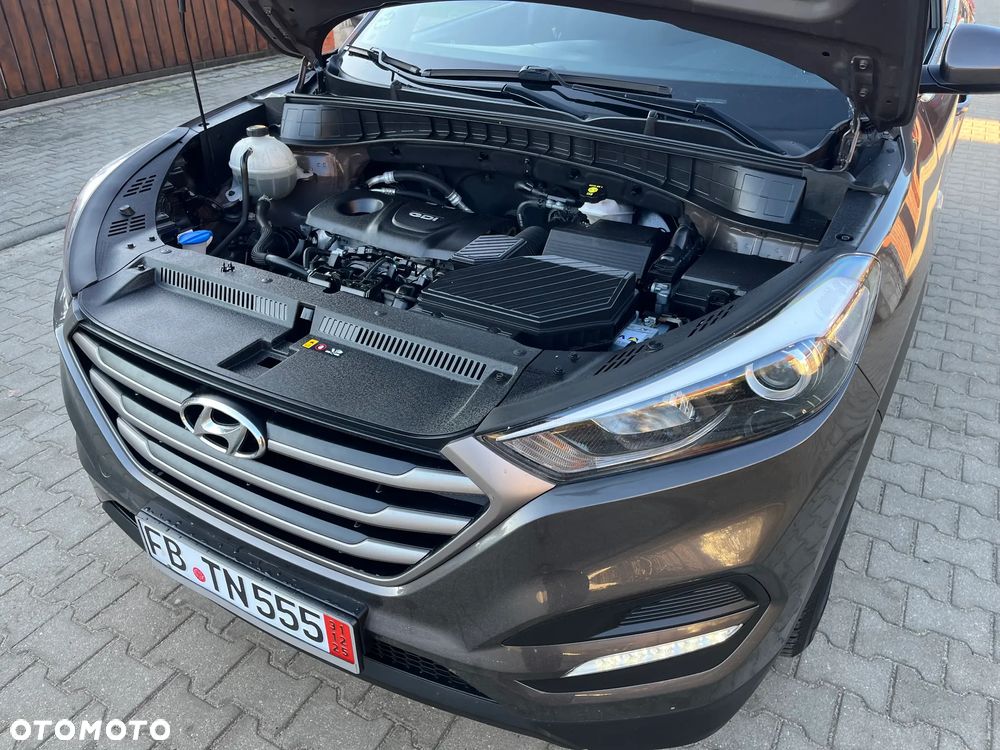 Hyundai Tucson 1.6 GDI BlueDrive Comfort 2WD - 23
