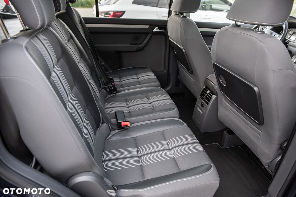 Volkswagen Touran 1.6 TDI DPF MATCH - 28