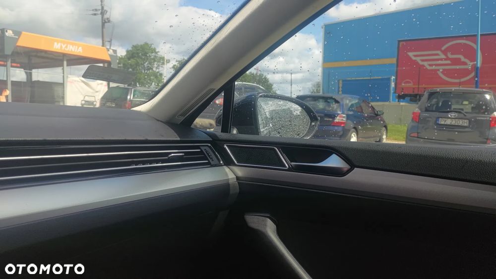 Volkswagen Passat 2.0 TDI (BlueMotion Technology) DSG Highline - 4