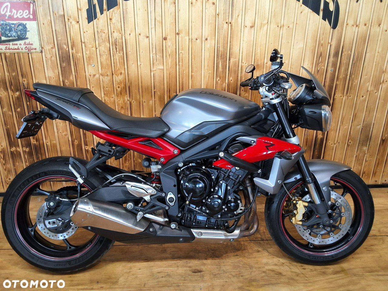 Triumph Speed Triple - 1