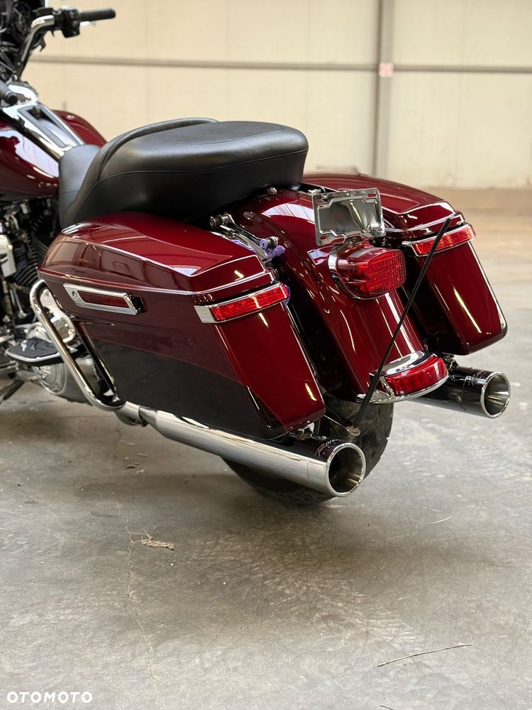 Harley-Davidson FLHTCU Ultra - 18
