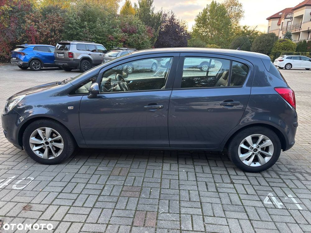 Opel Corsa 2009 photo 2