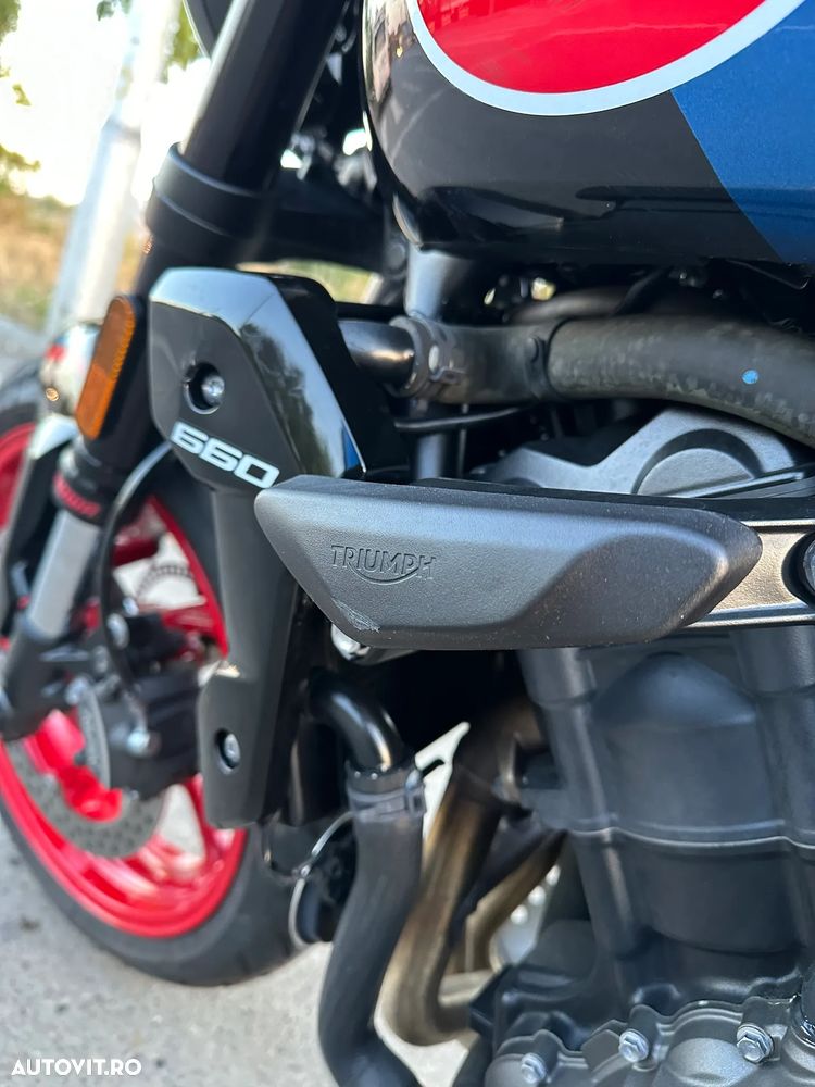 Triumph Trident 660 - 7