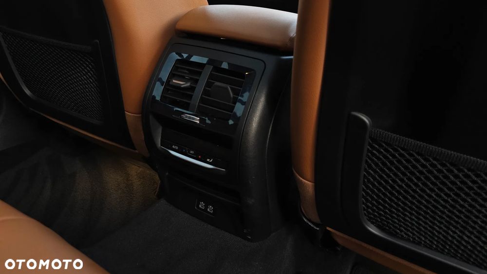 BMW X3 xDrive30e Business Edition sport - 29