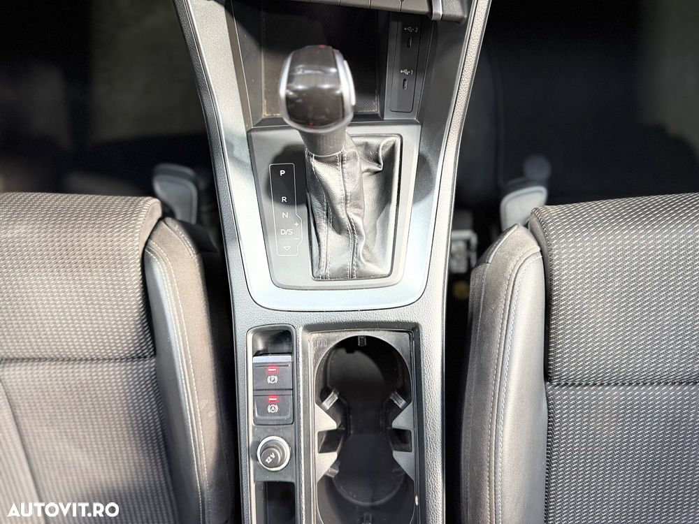 Audi Q3 2.0 35 TDI S tronic S Line - 16