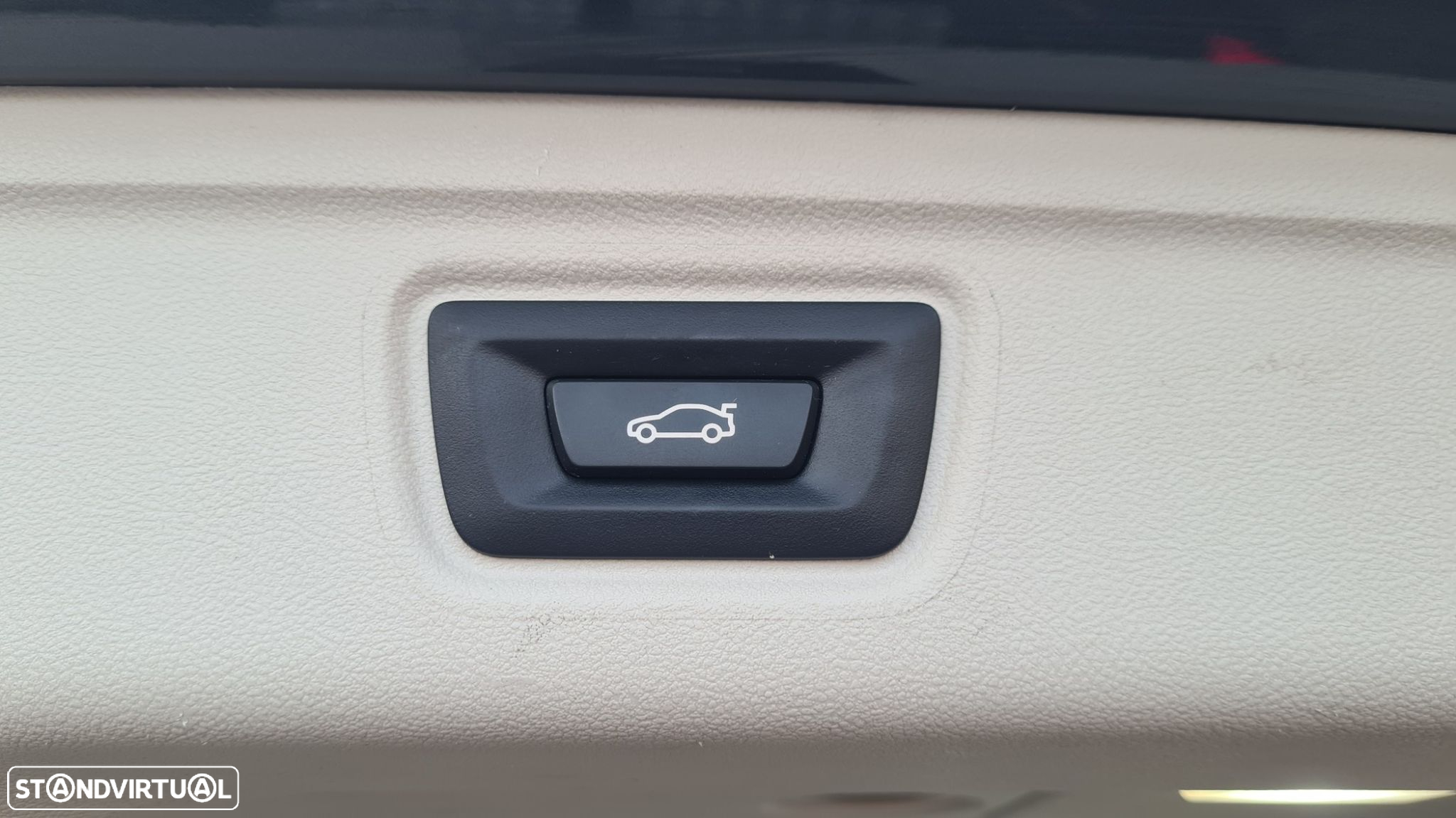 BMW 320 d Touring Auto - 60