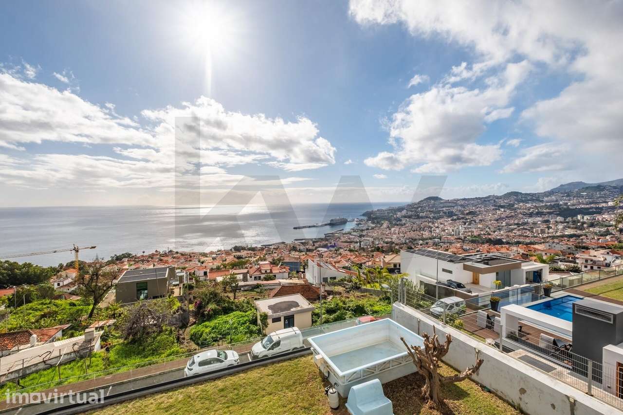 Moradia T4 Estilo Moderno no Funchal - Quinta do Faial - Grande imagem: 2/43