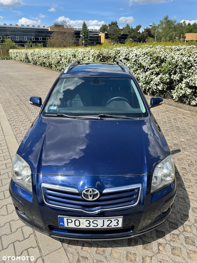 Toyota Avensis 2.0 D-4D Sol - 9