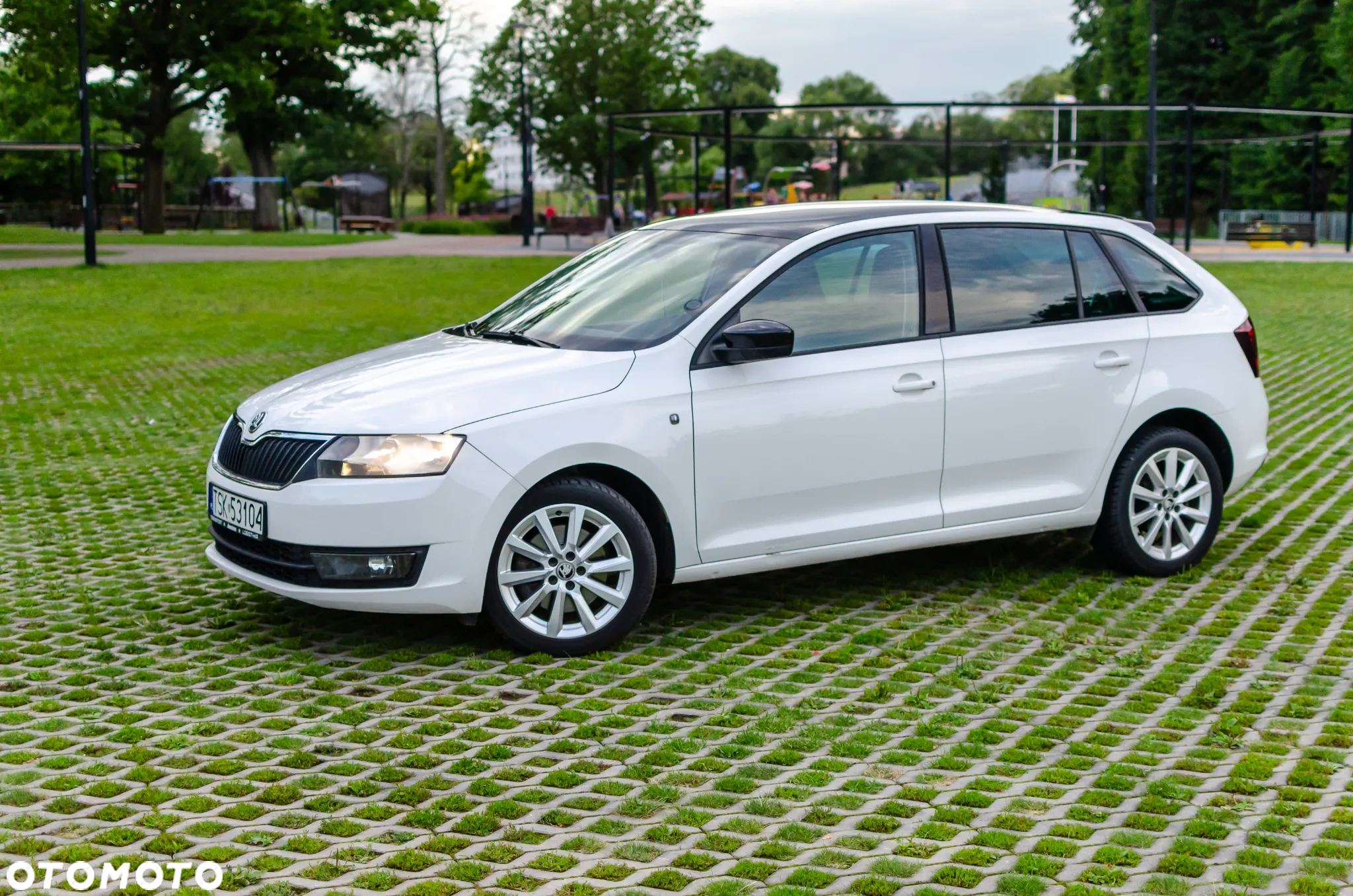 Skoda RAPID Spb 1.6 TDI DPF Ambition - 3