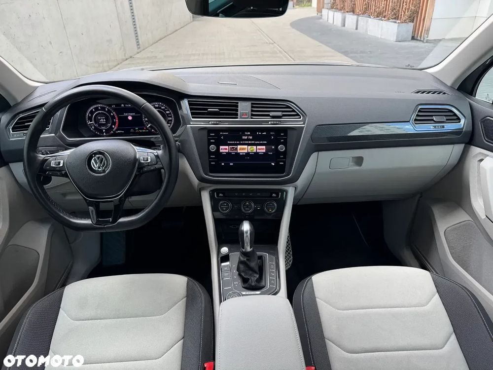 Volkswagen Tiguan - 9