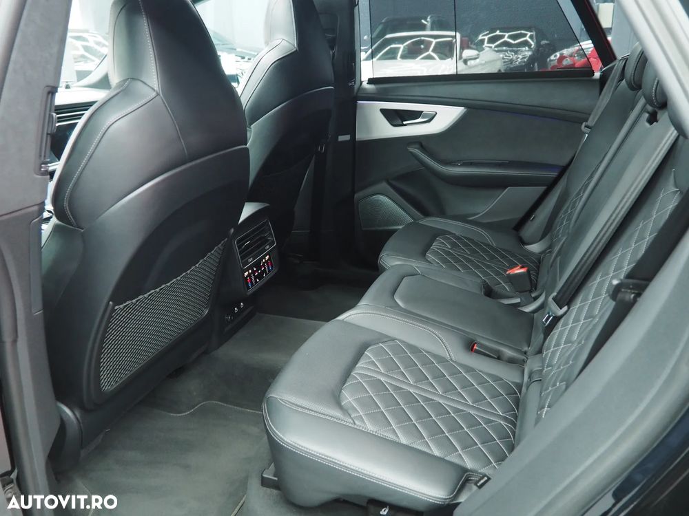 Audi Q8 50 TDI quattro Tiptronic MHEV - 24