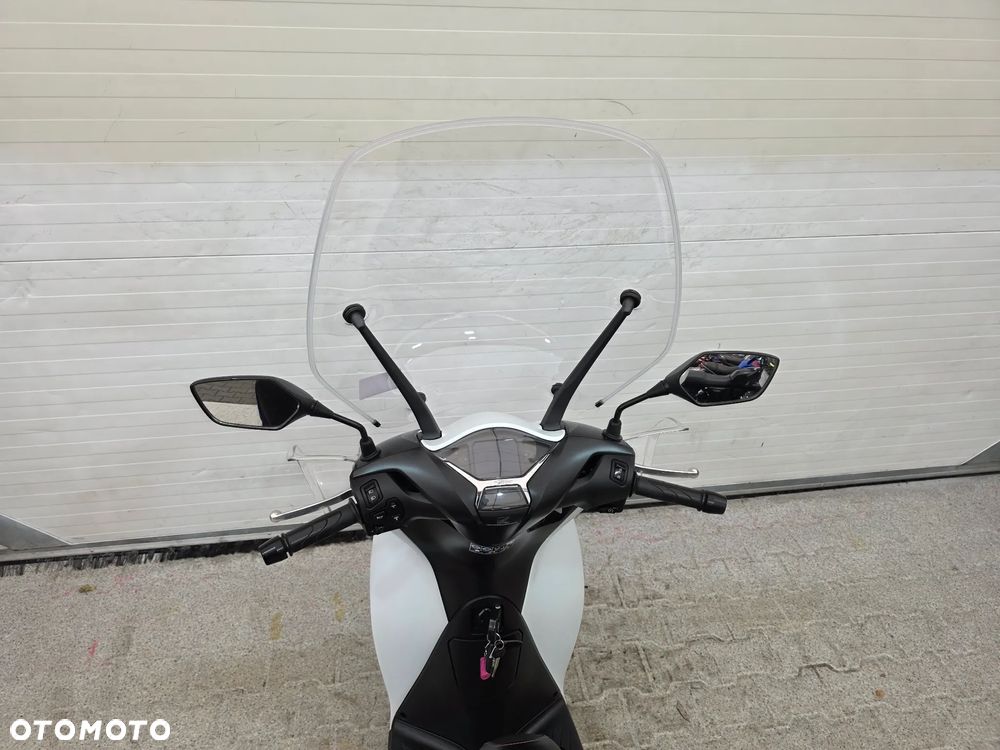 Honda SH - 23