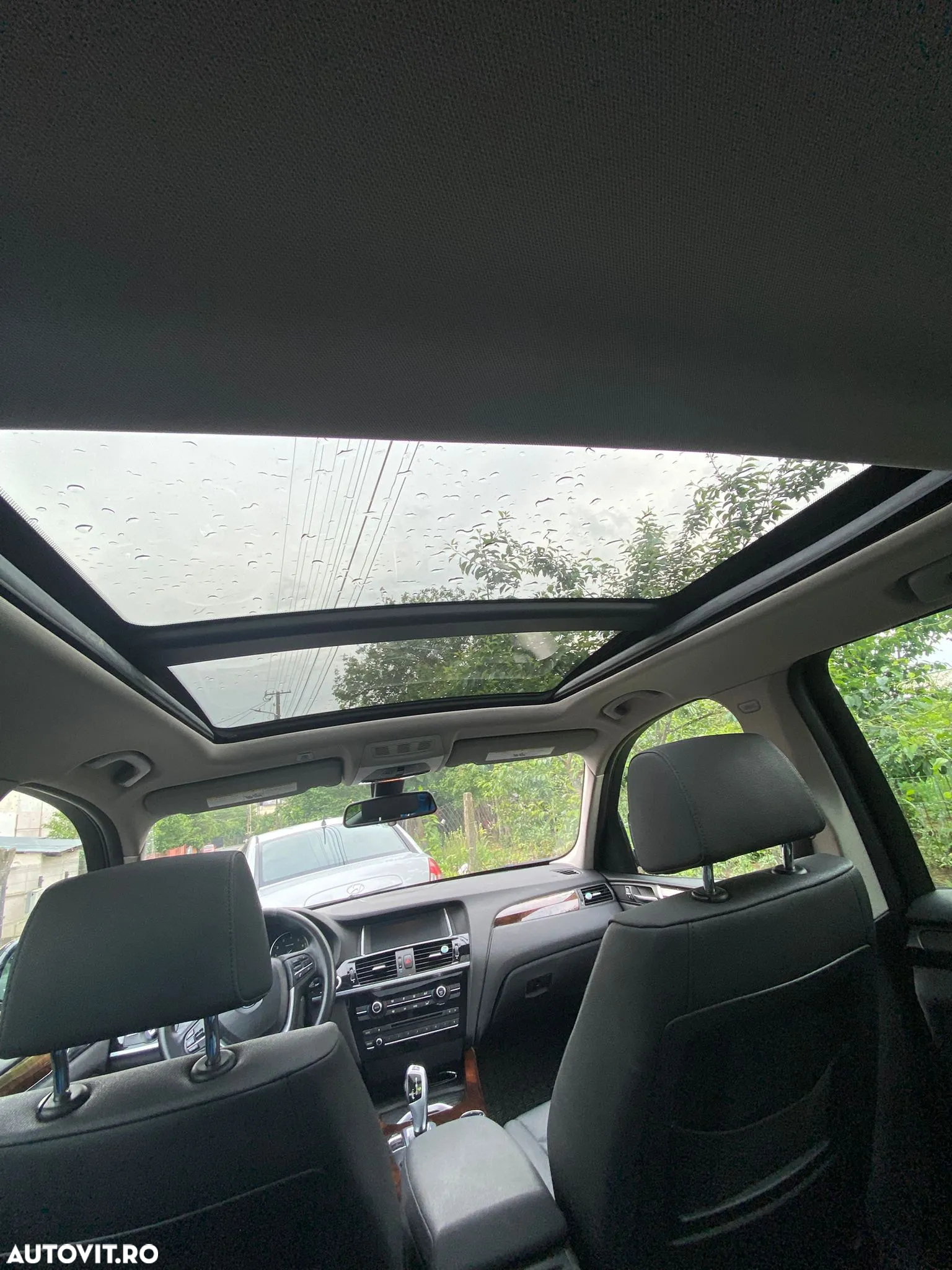BMW X3 xDrive28i - 11