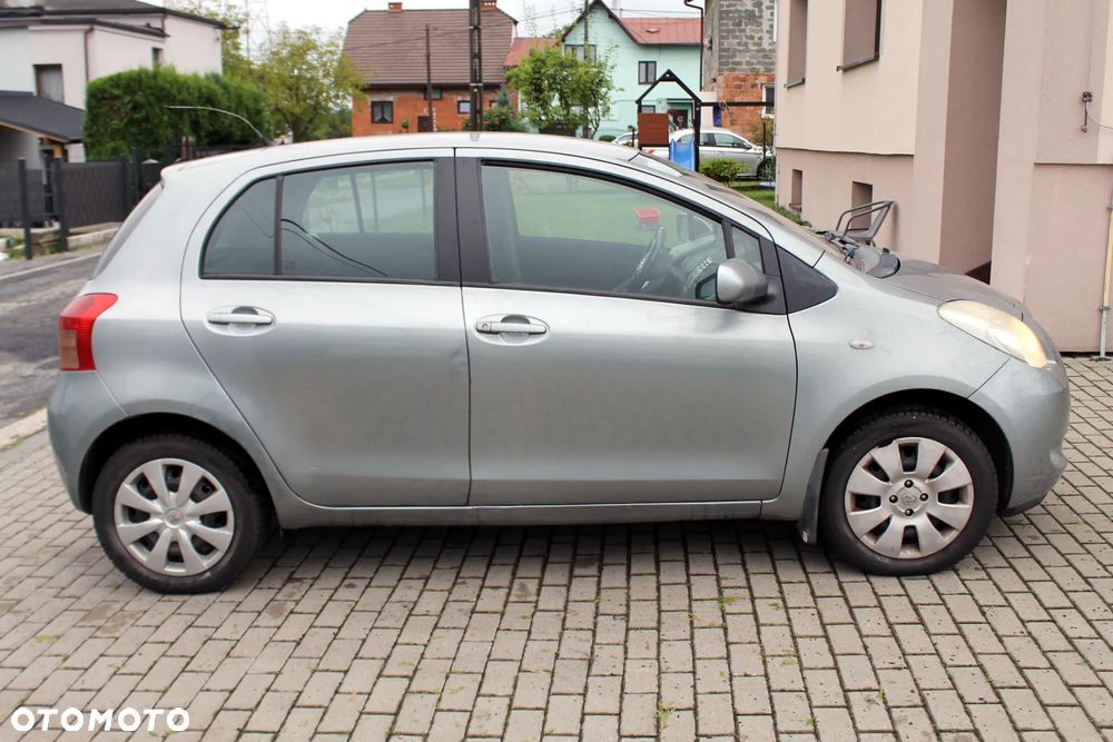 Toyota Yaris 1.0 Luna A/C - 7