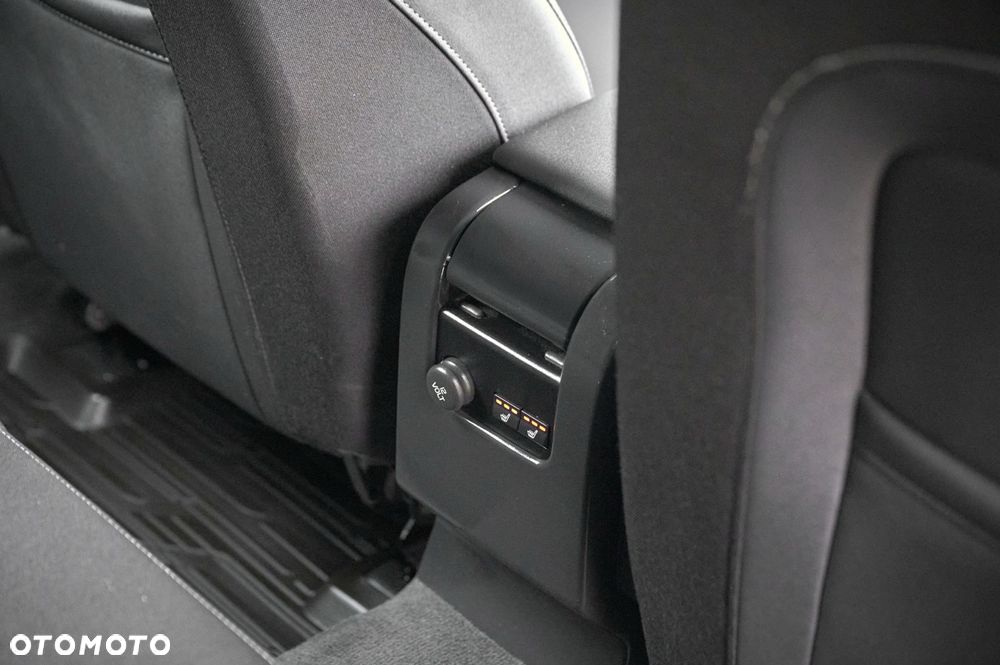 Volvo V60 T5 Geartronic Momentum - 29