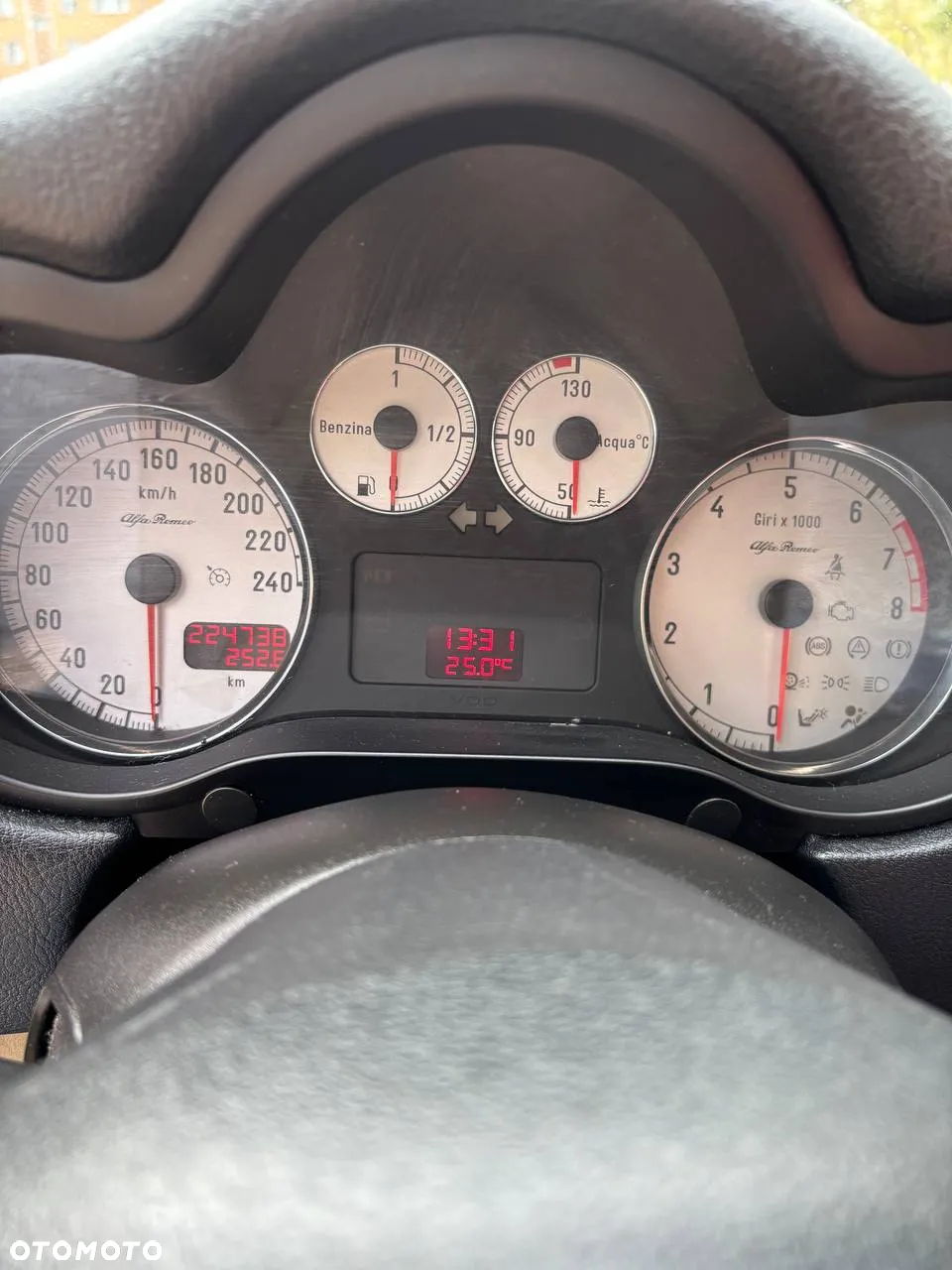 Alfa Romeo 147 1.6 Twin Spark 16V - 18