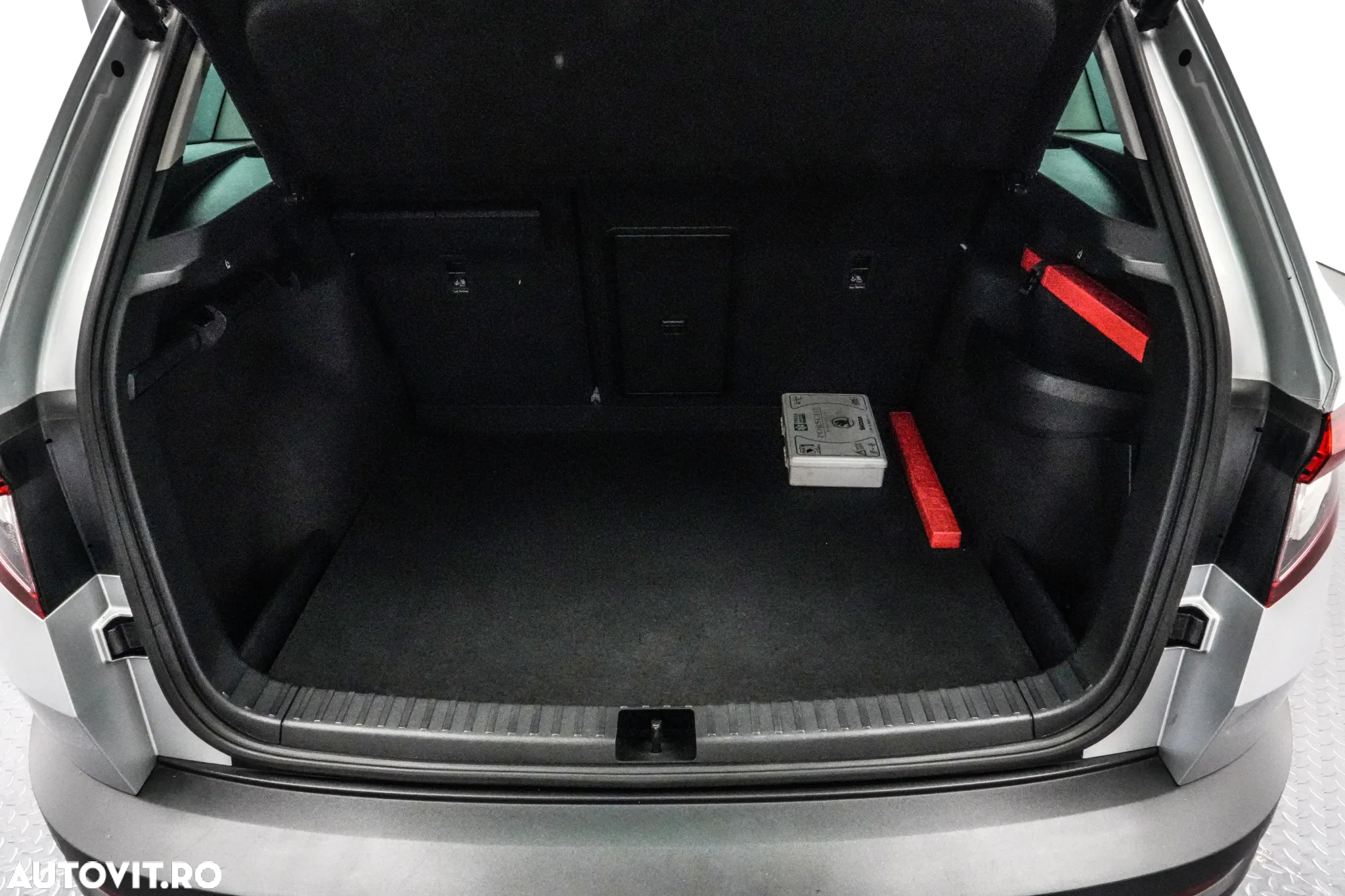 Skoda Karoq 1.5 TSI DSG Style - 34