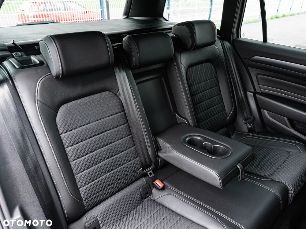 Volkswagen Passat Variant - 27