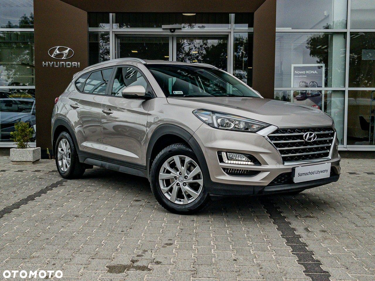 Hyundai Tucson - 2