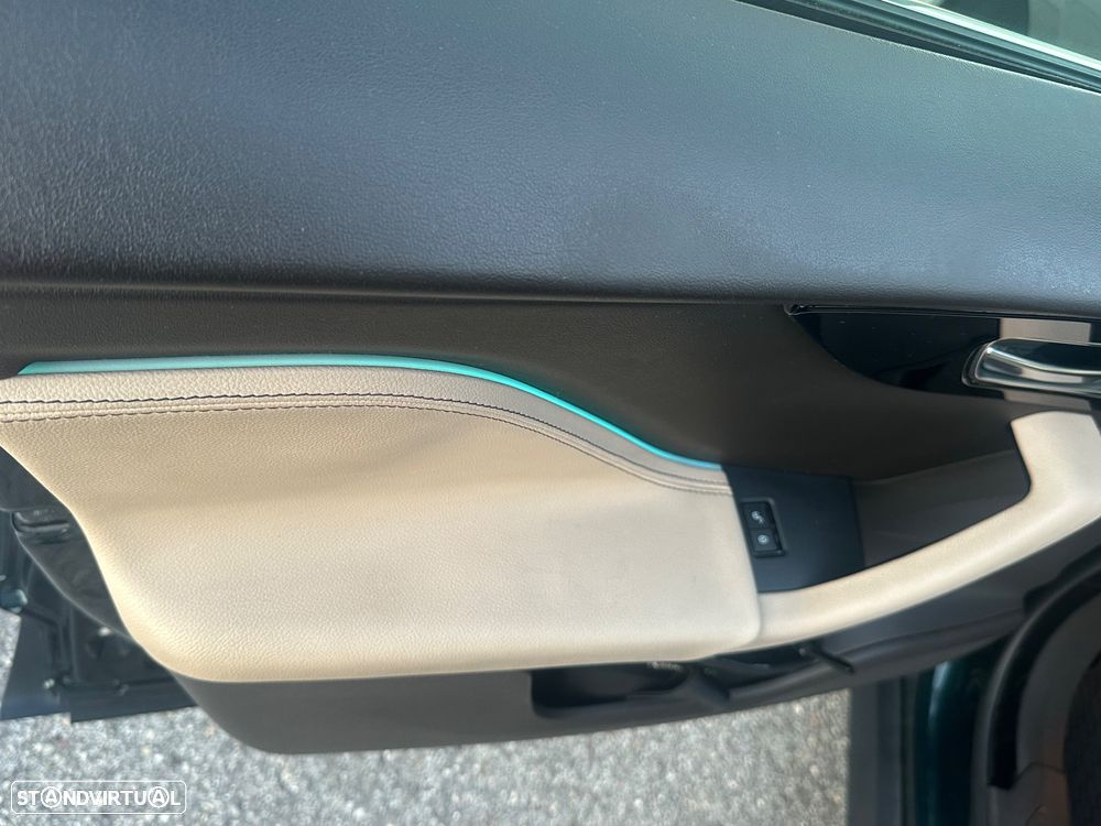 Jaguar F-Pace 2.0 i4D Pure Aut. - 15