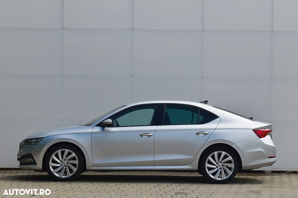 Skoda Octavia 2.0 TDI DSG 4X4 Style - 12