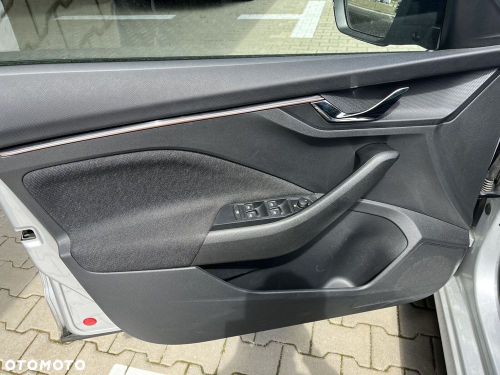 Skoda Kamiq 1.5 TSI Selection - 11