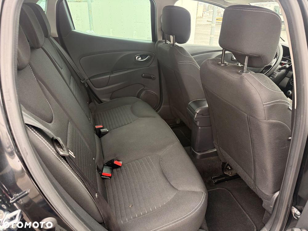 Renault Clio 1.2 16V Limited EU6 - 9