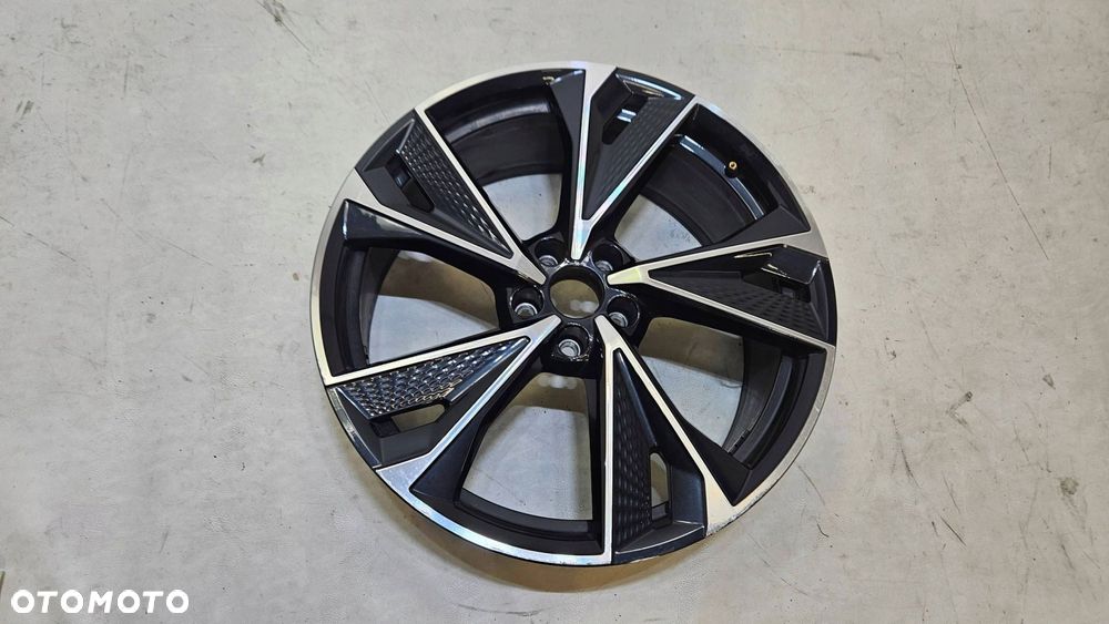 felga aluminiowa audi rs6 s6 c8 8.5x21" et43 4k0601025ek - 1