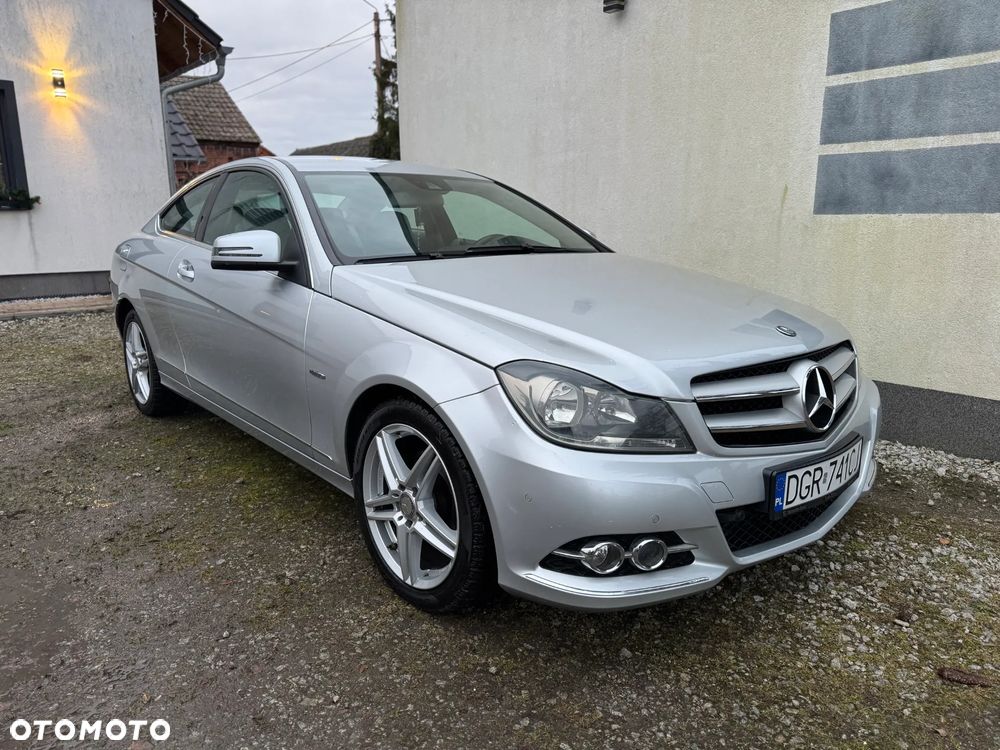 Mercedes-Benz Klasa C 180 BlueEFFICIENCY 7G-TRONIC - 1