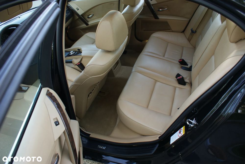 BMW Seria 5 - 8