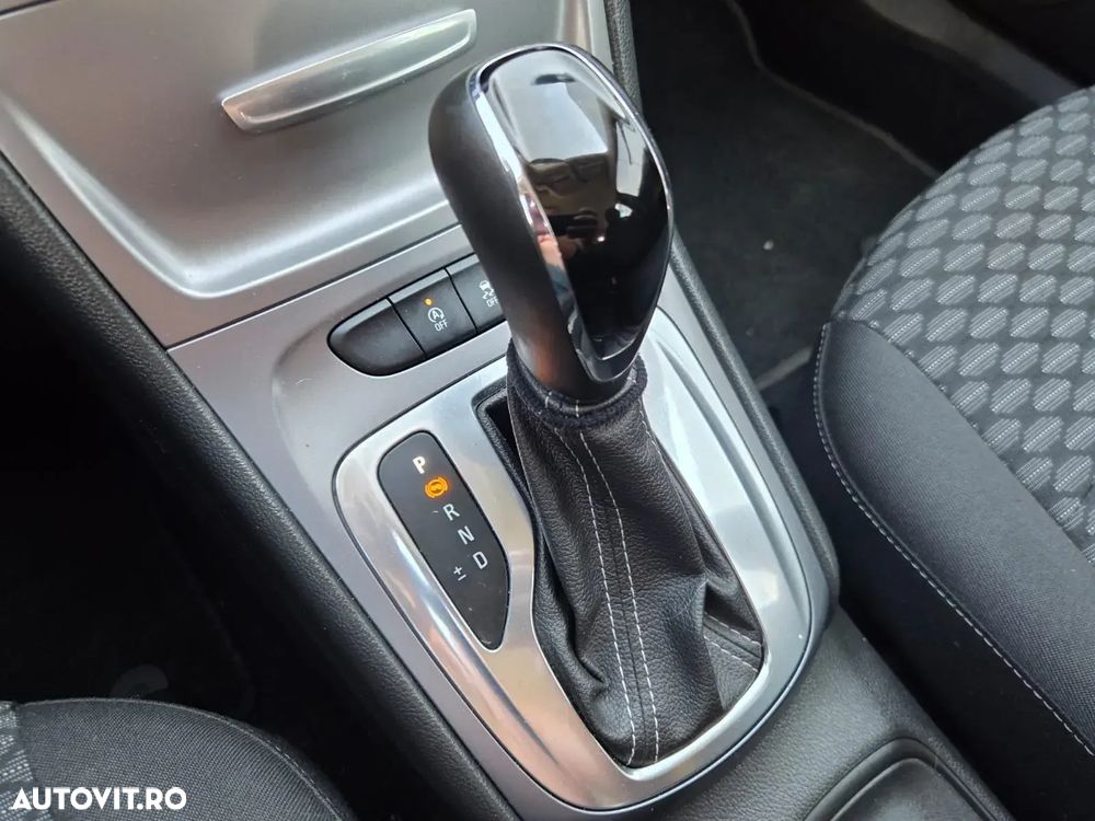 Opel Astra 1.6 D Start/Stop Automatik Business - 24