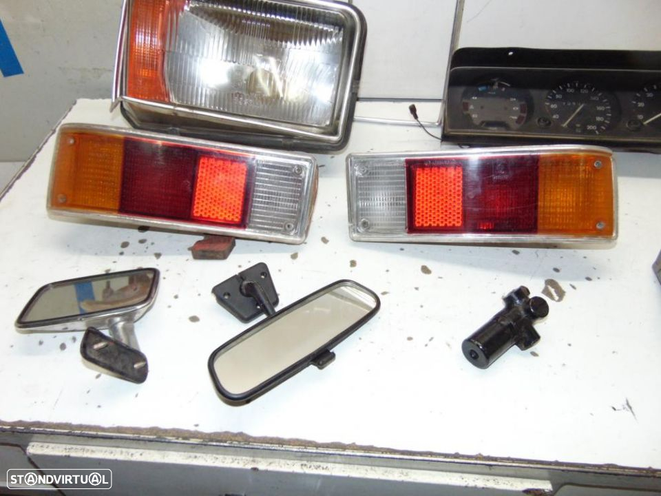 Opel Rekord D coupê farol - 3