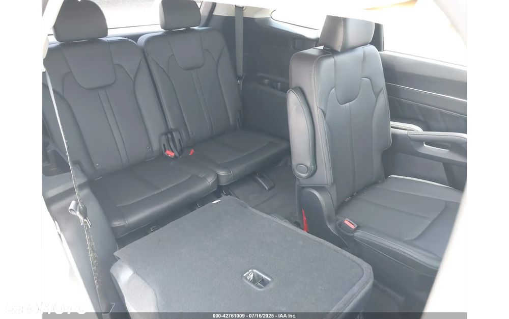 Kia Sorento - 12