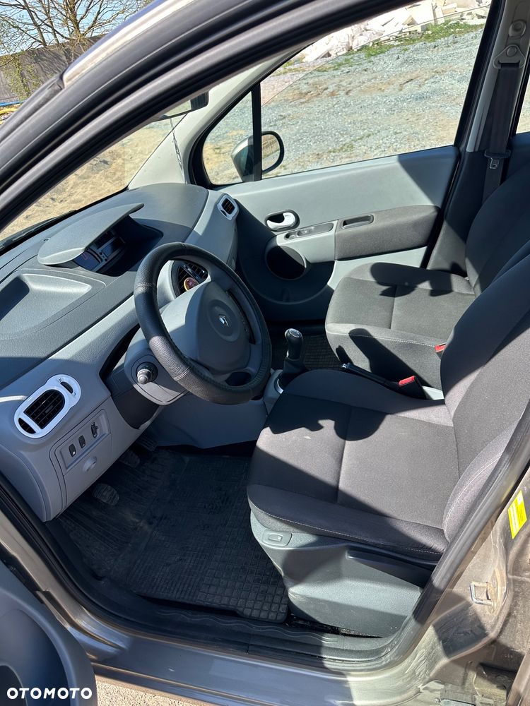Renault Modus - 14