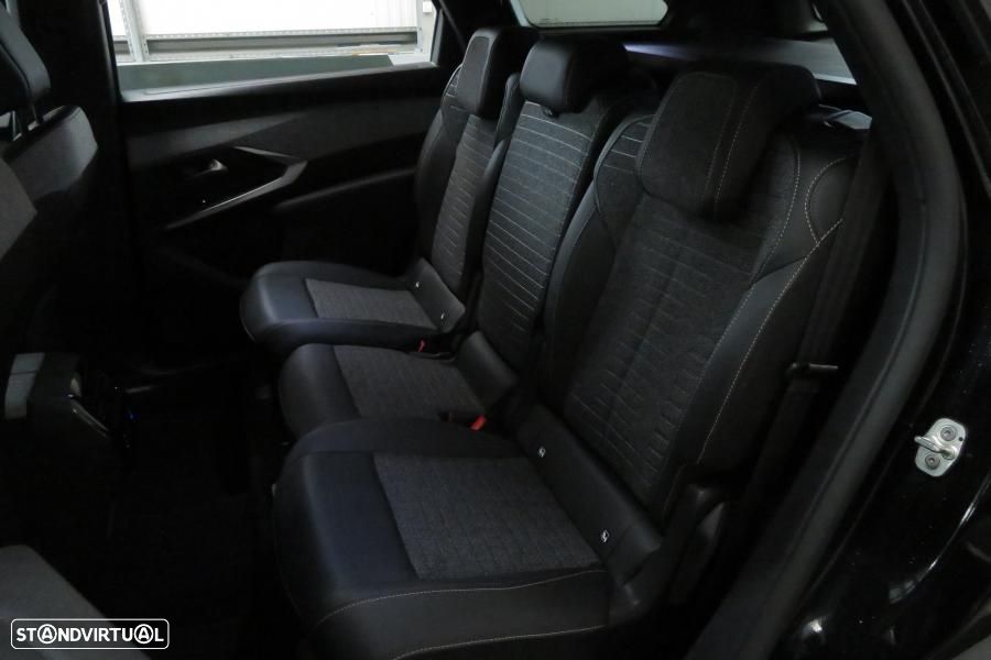 Peugeot 5008 1.2 Hybrid Allure e-DCS6 - 12