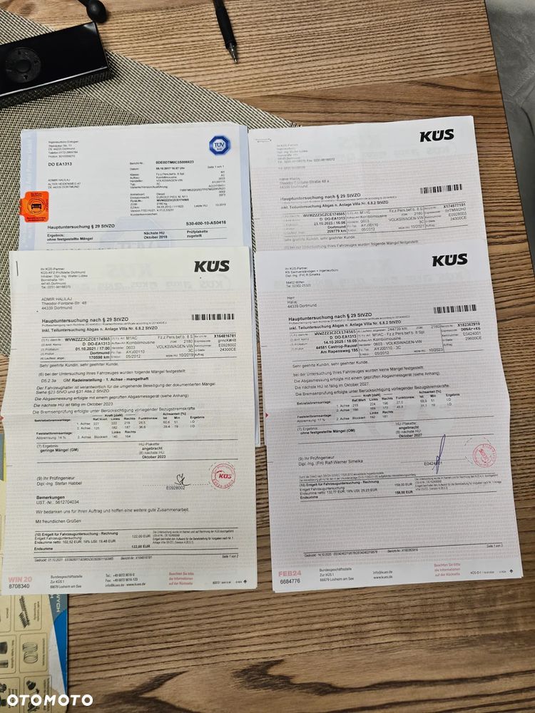 Volkswagen Passat 2.0 TDI DPF BlueMotion Technology Comfortline - 16