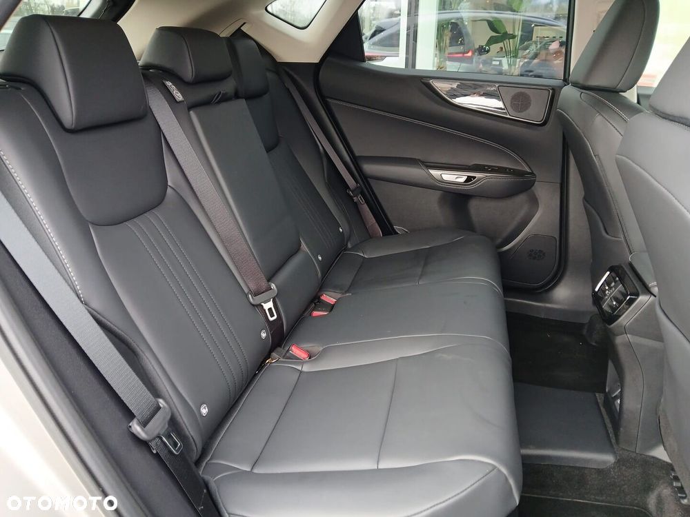 Lexus NX 450h+ Prestige AWD - 27