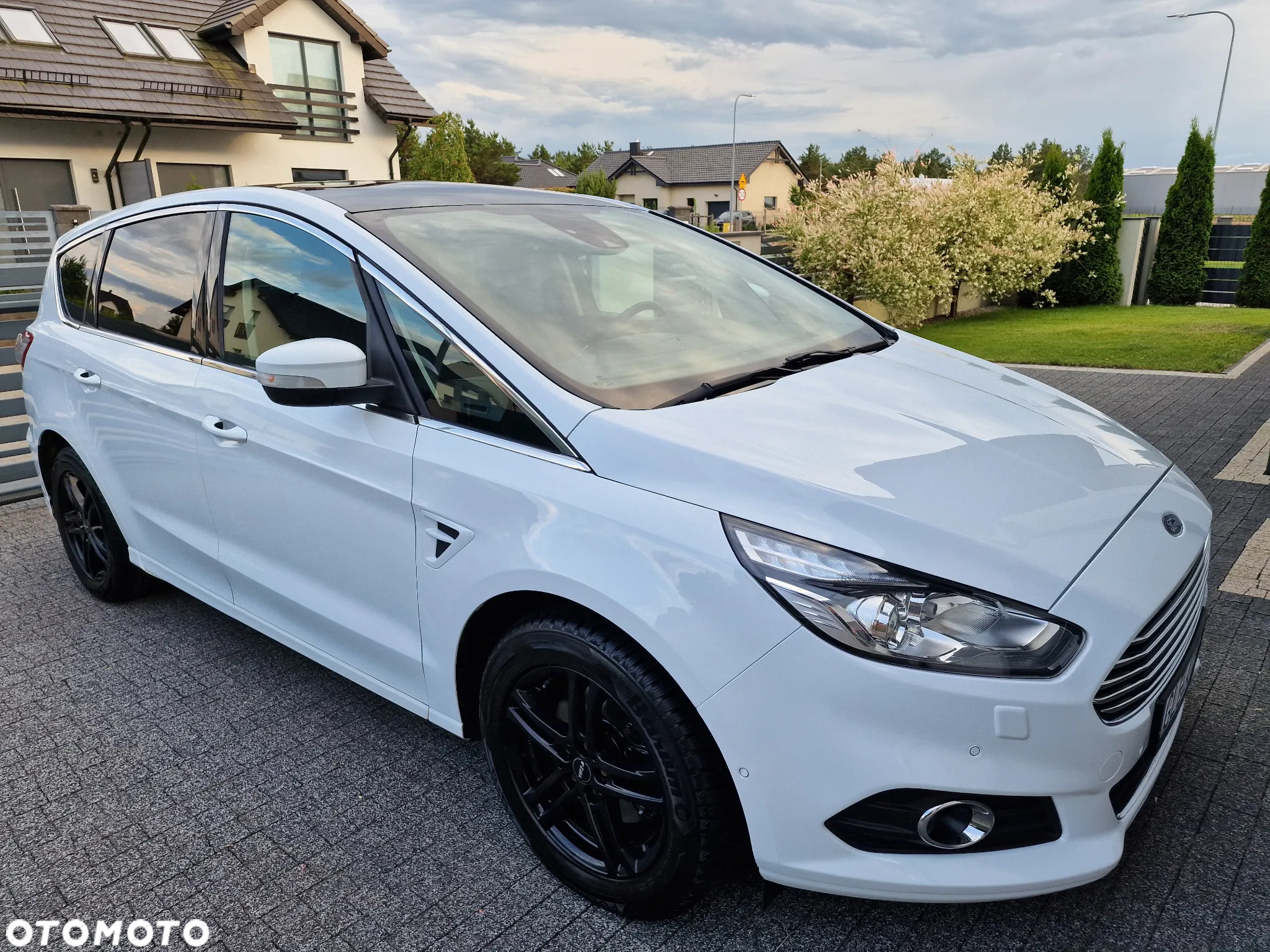 Ford S-Max 2.0 TDCi Titanium - 5