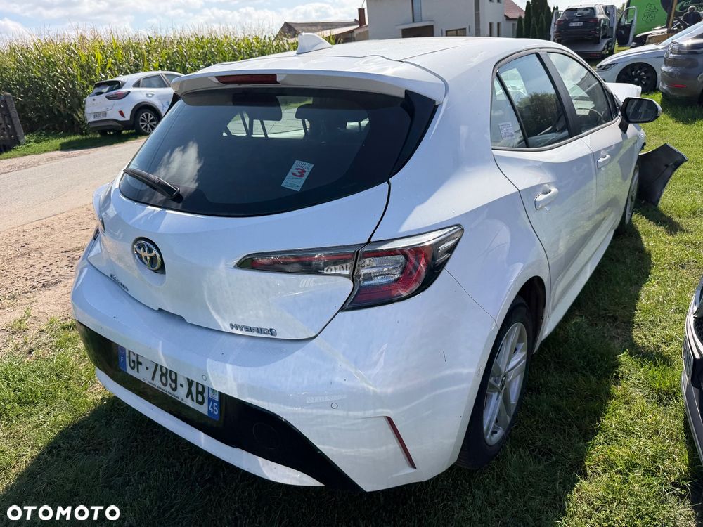 Toyota Corolla - 4
