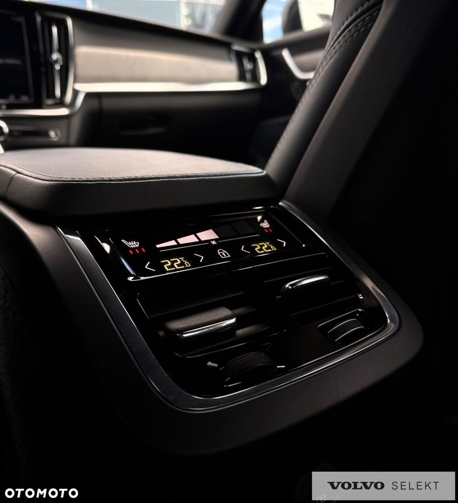 Volvo S90 - 39