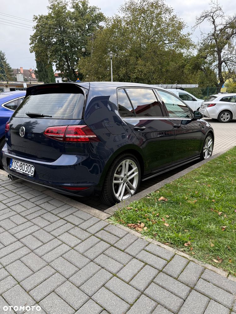 Volkswagen Golf - 15