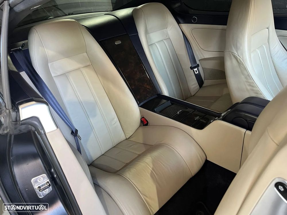 Bentley Continental GT - 11